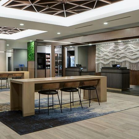 Courtyard By Marriott Chicago Downtown/River North Dış mekan fotoğraf