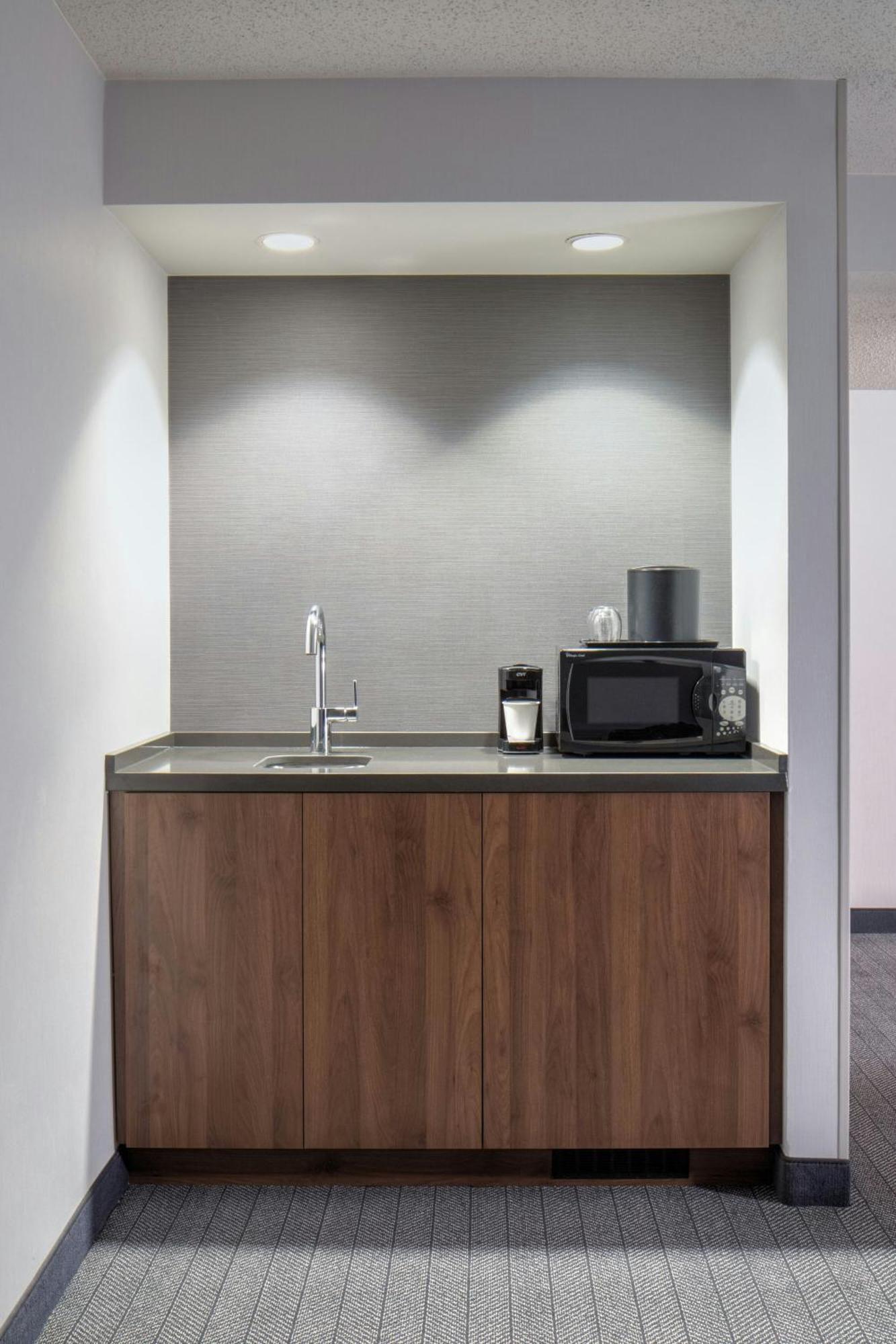 Courtyard By Marriott Chicago Downtown/River North Dış mekan fotoğraf