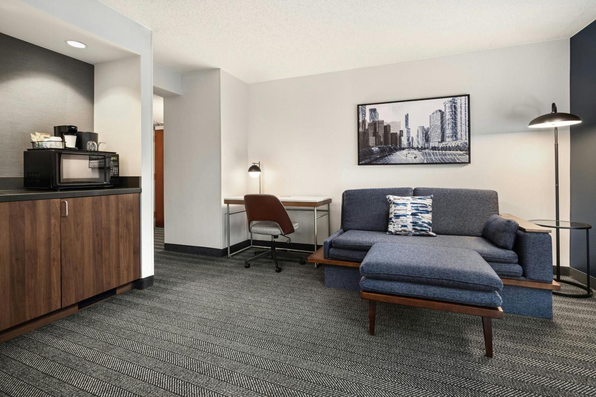 Courtyard By Marriott Chicago Downtown/River North Dış mekan fotoğraf