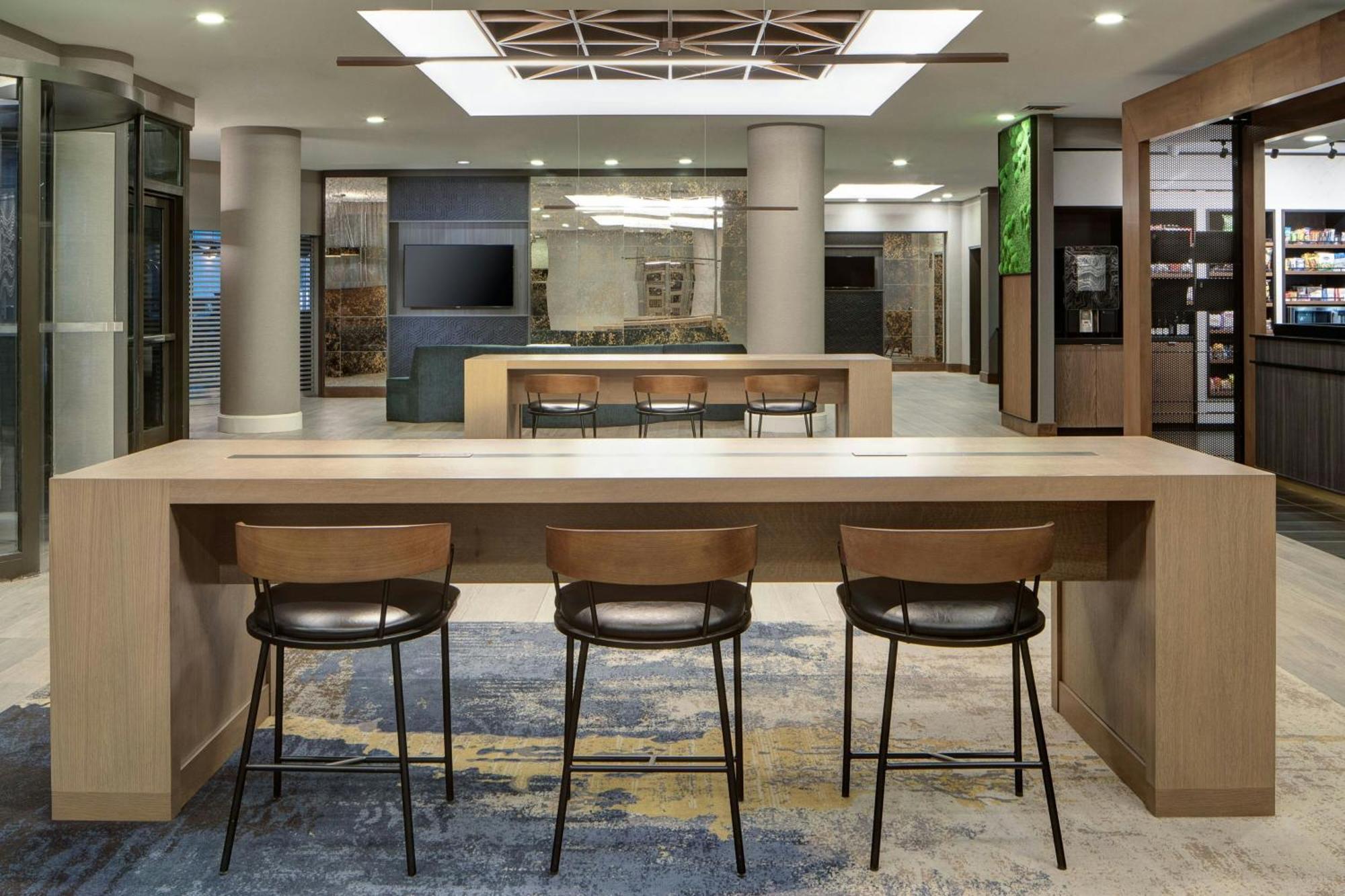 Courtyard By Marriott Chicago Downtown/River North Dış mekan fotoğraf