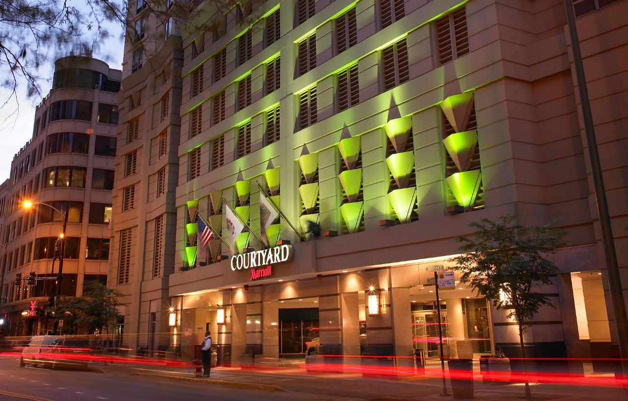 Courtyard By Marriott Chicago Downtown/River North Dış mekan fotoğraf